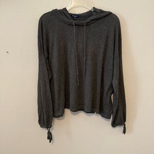 ❤️ Splendid Gray Knit Hoodie with a Relaxed Fit